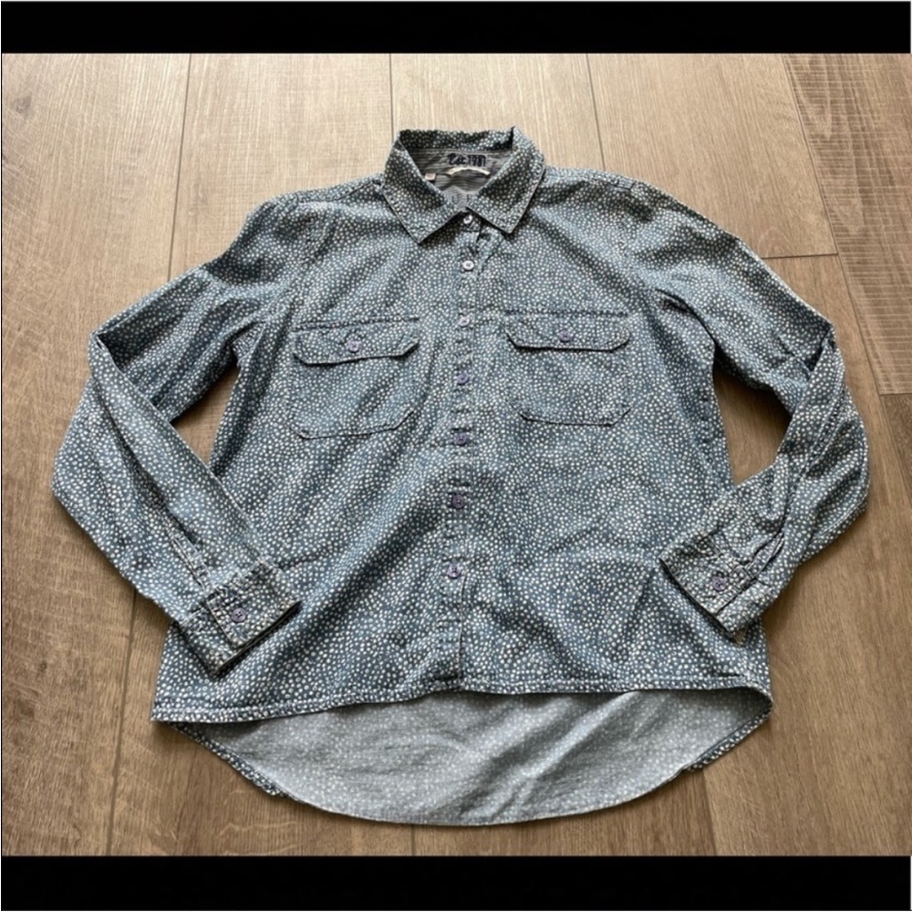Guess Chambray Denim Polka Dot Button Down in Blue Size Small